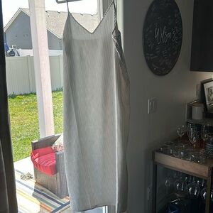 Super fun summer dress or fun for a wine tasting!